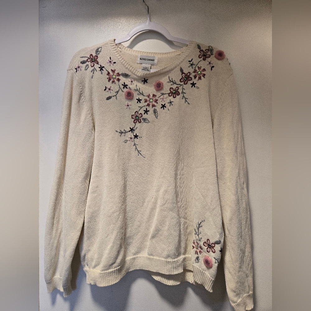 Alfred Dunner Beige Knit Top